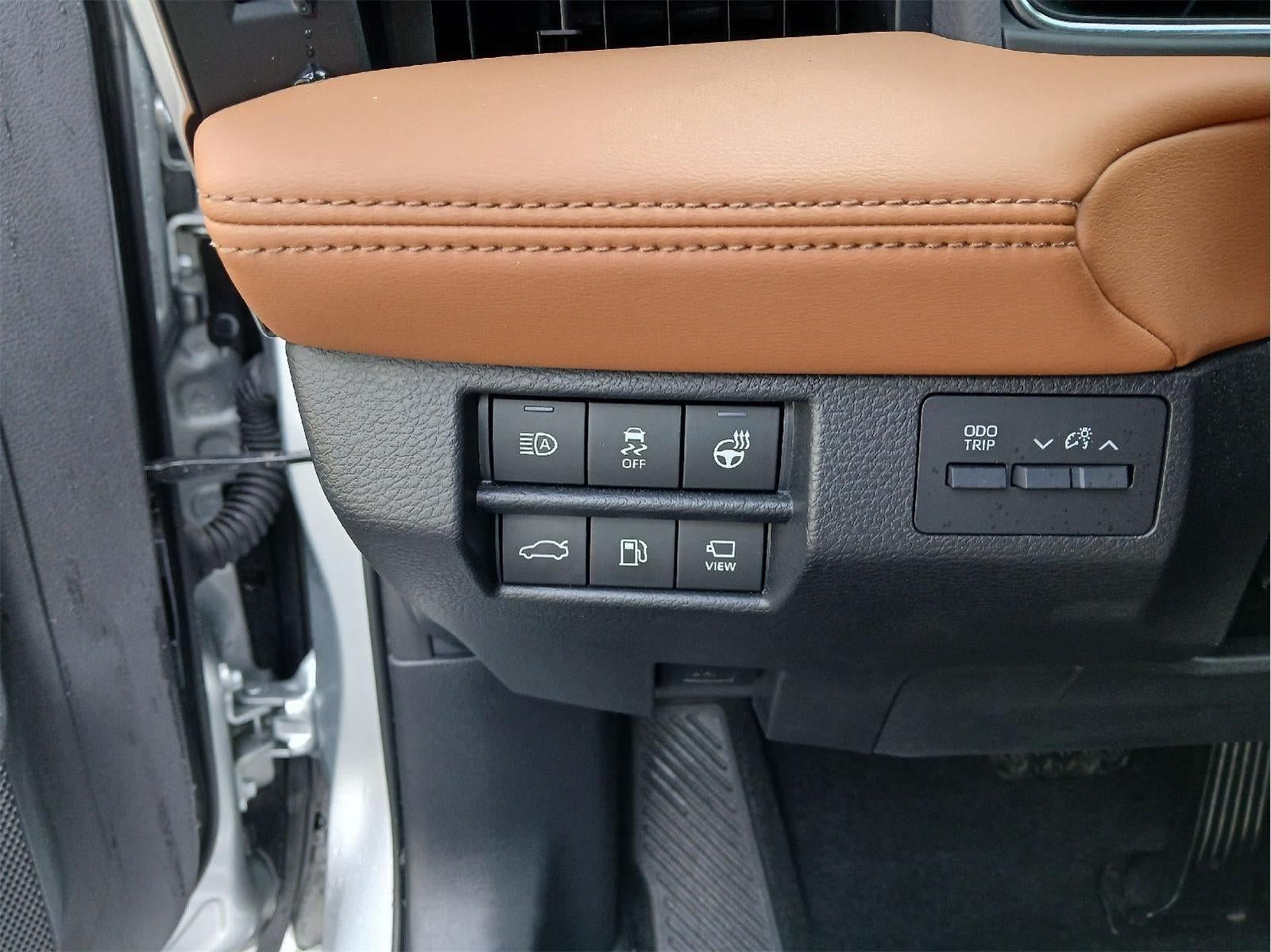 2022 Toyota AVALON Limited