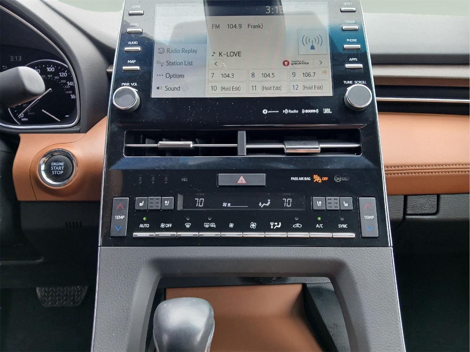 2022 Toyota AVALON Limited