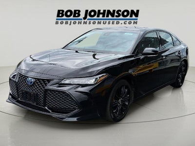 2022 Toyota AVALON HYBRID XSE Nightshade