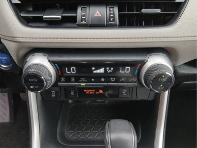 2022 Toyota Rav4 Hybrid XLE Premium