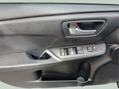 2016 Toyota Camry XSE