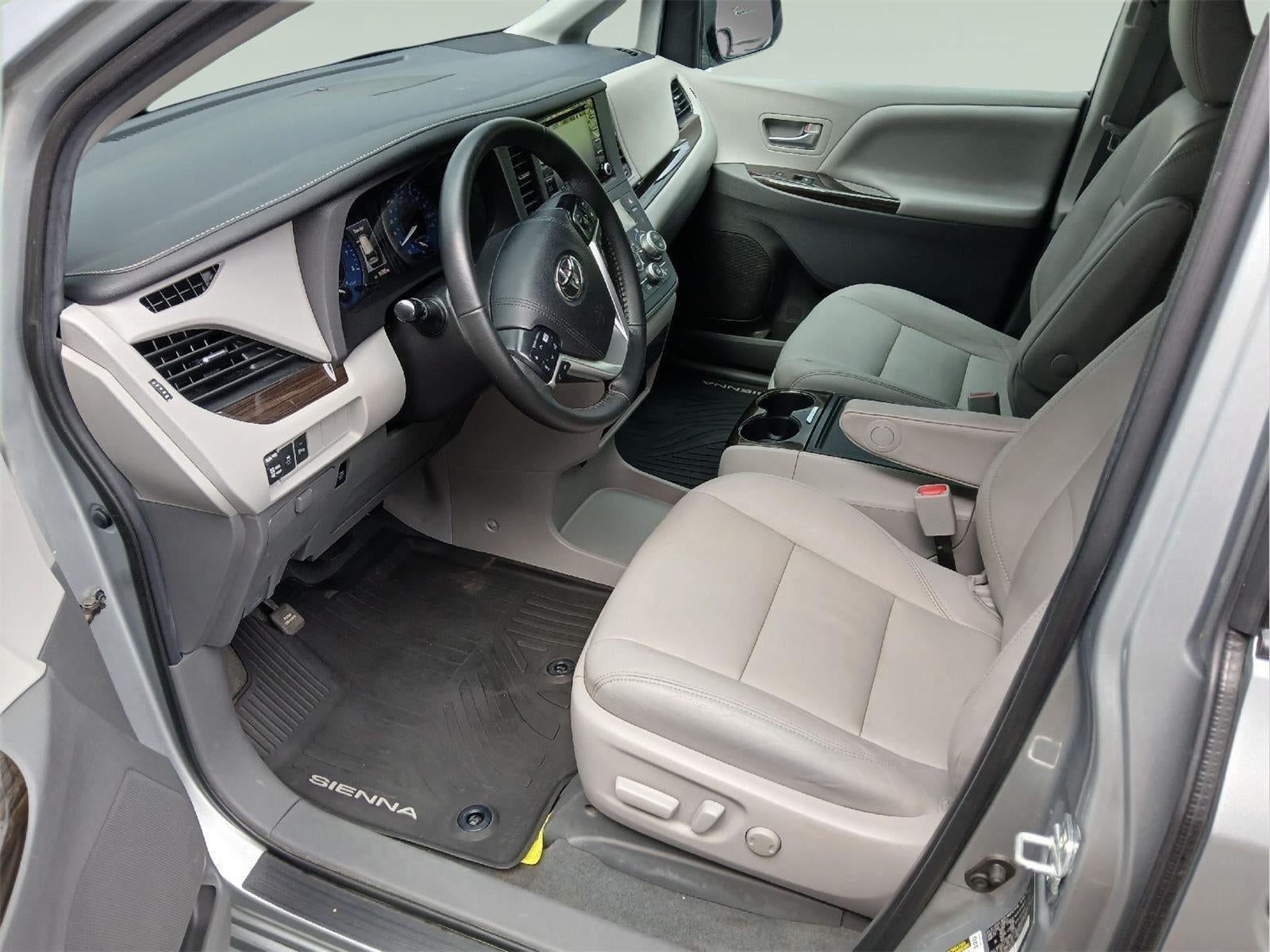 2020 Toyota Sienna XLE 7-Passenger