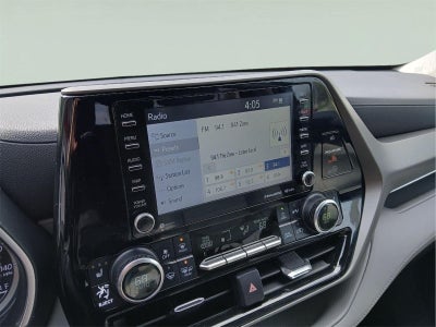 2021 Toyota HIGHLANDER XLE