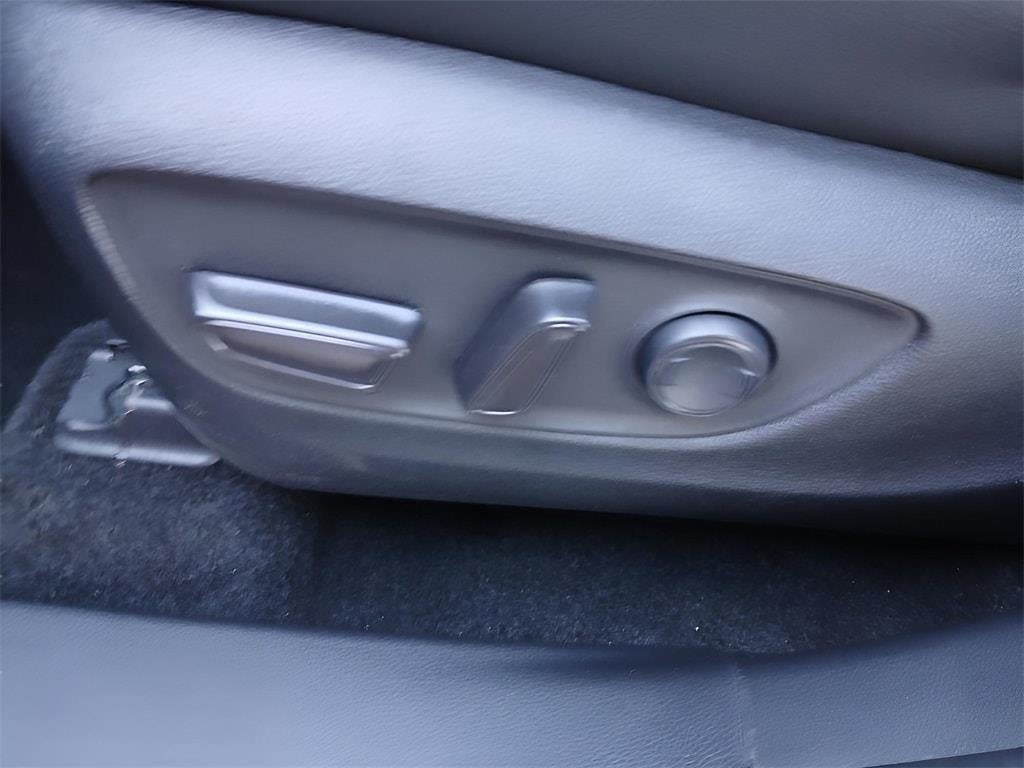 2023 Toyota HIGHLANDER SUV