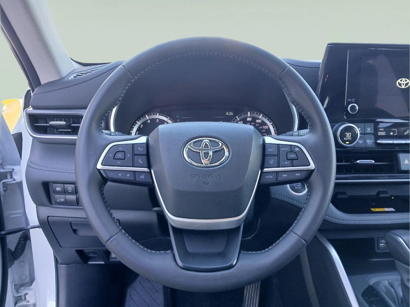 2024 Toyota Highlander XLE
