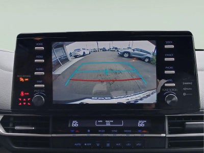 2022 Toyota Sienna LE
