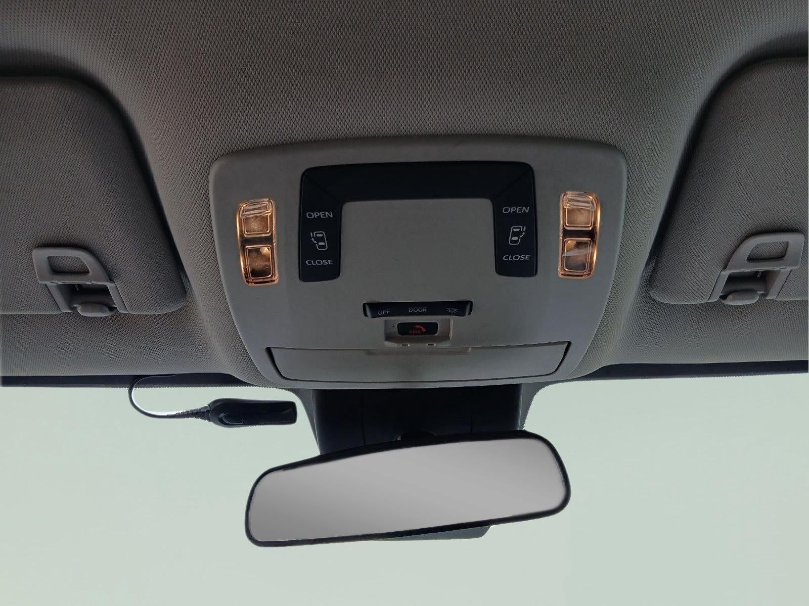 2022 Toyota Sienna LE