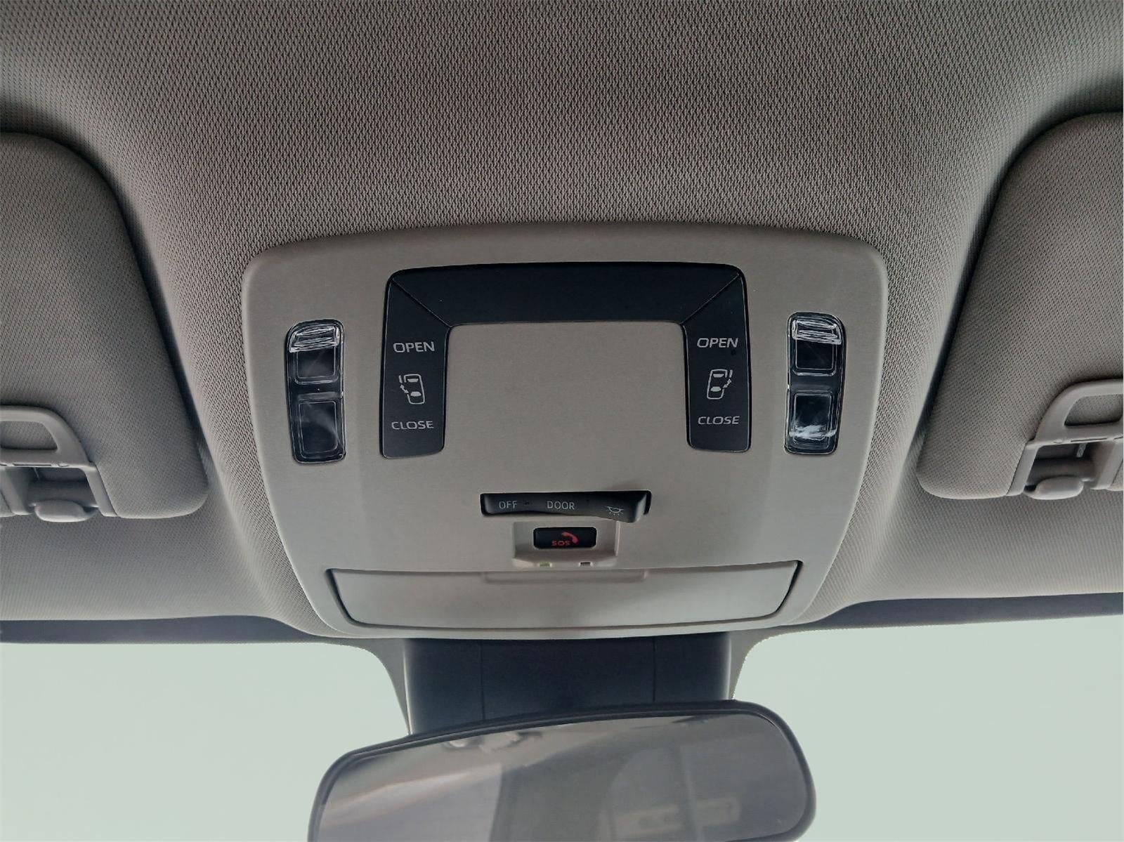 2025 Toyota SIENNA LE AWD LE 8-Passenger