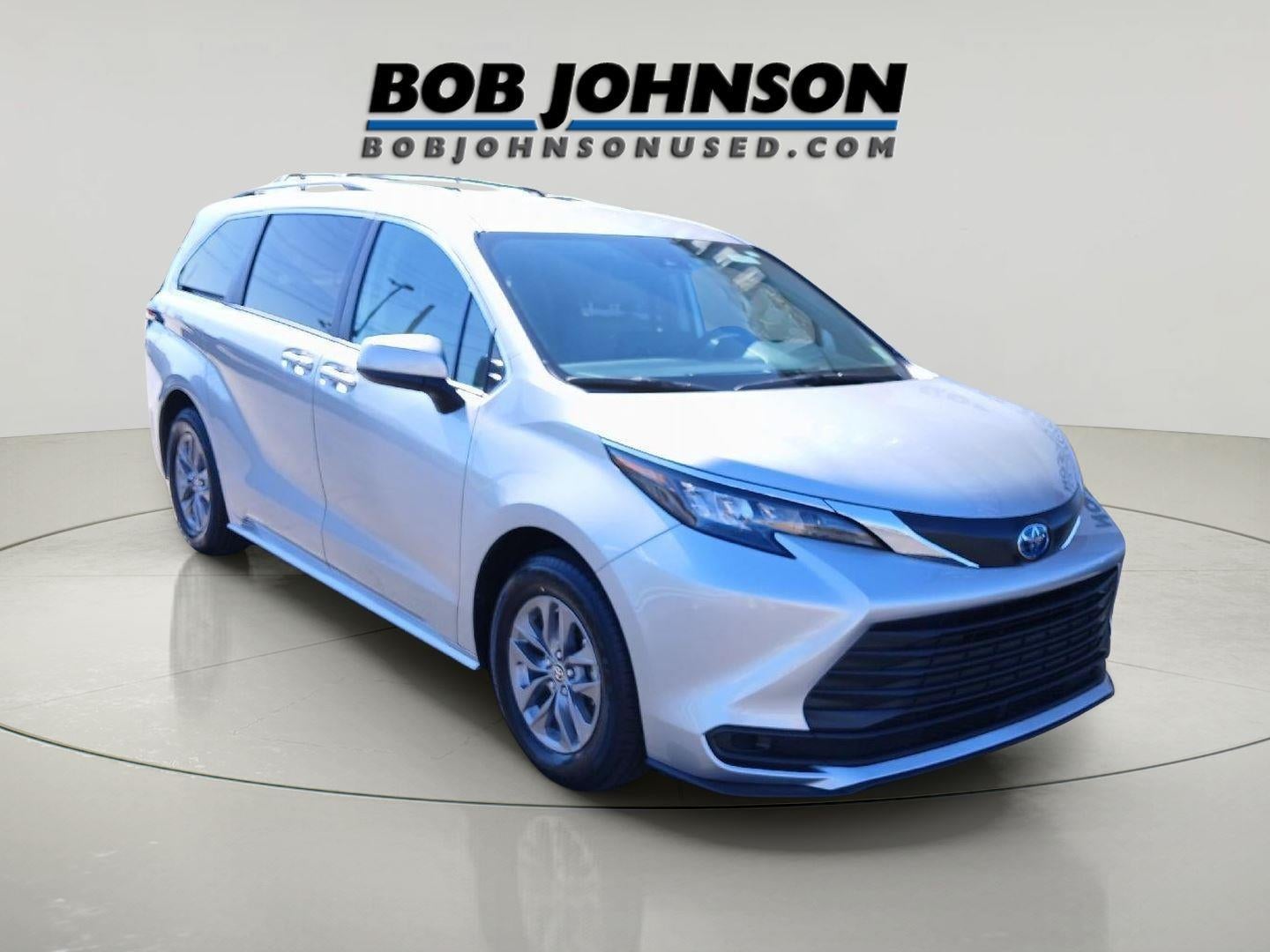 2024 Toyota SIENNA LE AWD LE 8-Passenger