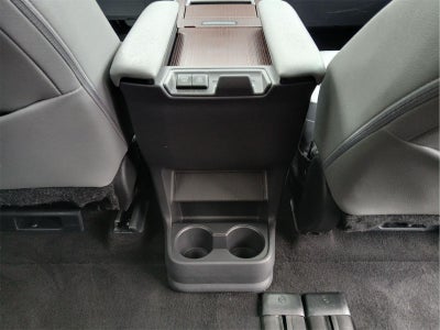 2024 Toyota SIENNA XLE MINIVAN