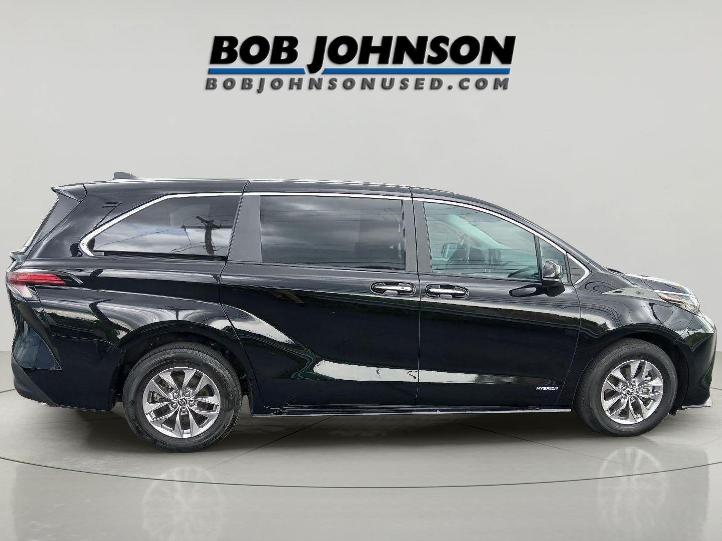 2021 Toyota Sienna XLE 7-Passenger