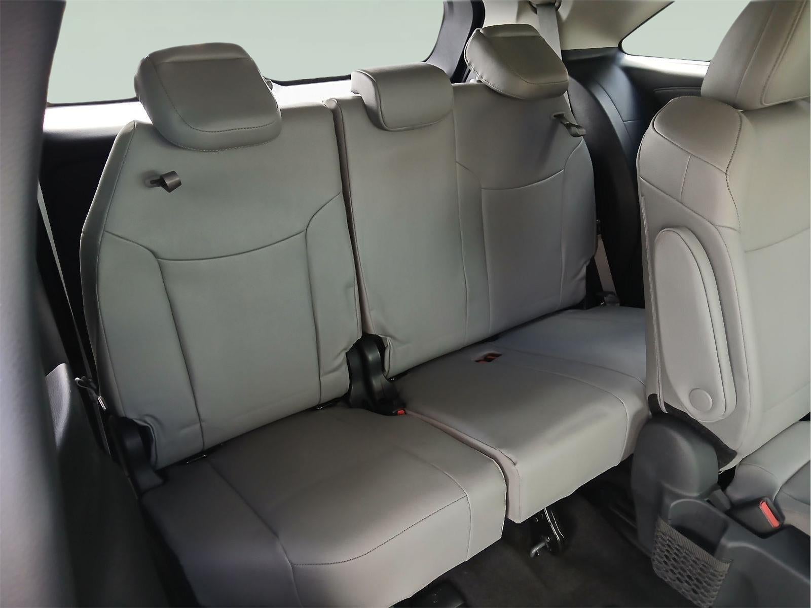 2025 Toyota Sienna XLE 7-Passenger