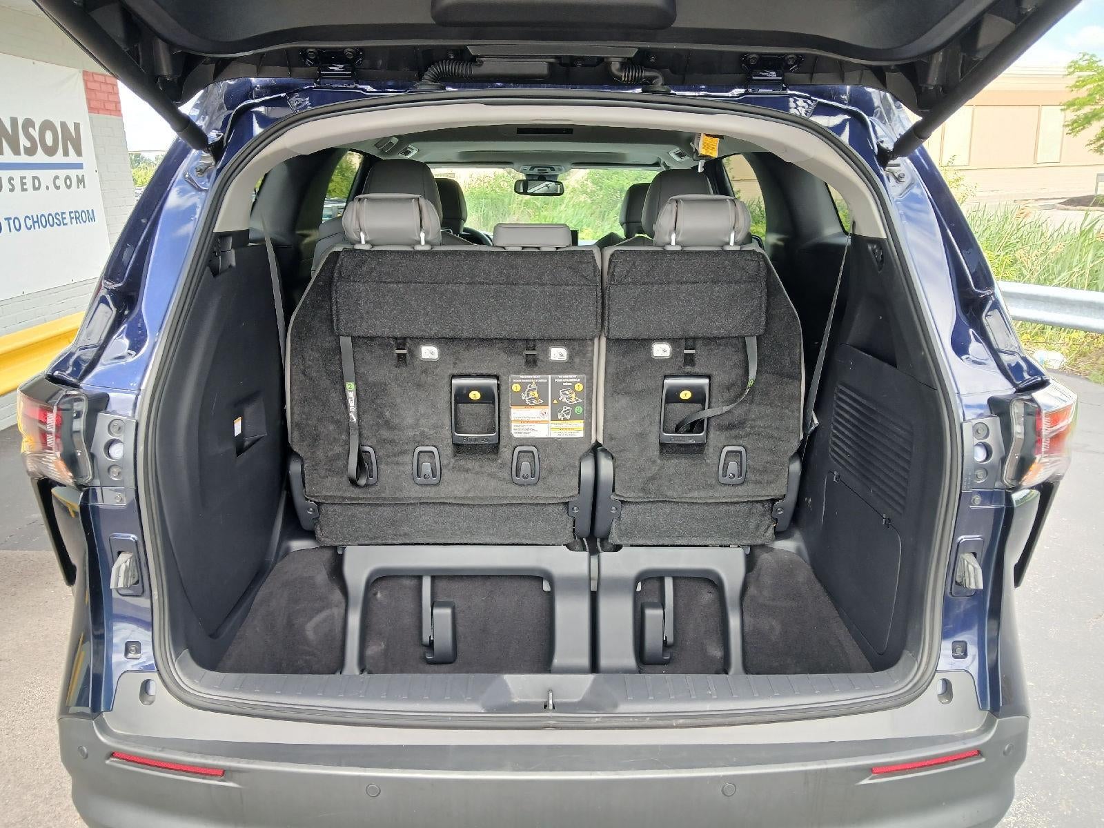 2025 Toyota Sienna XLE 7-Passenger