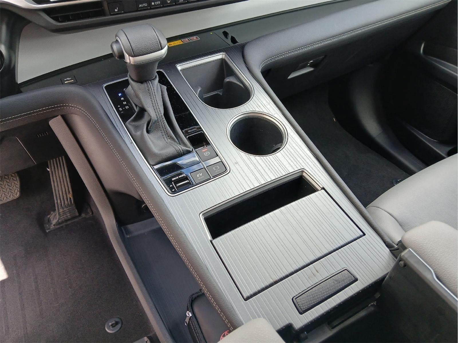 2025 Toyota Sienna XLE 7-Passenger