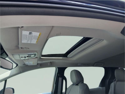 2025 Toyota Sienna XLE 7-Passenger