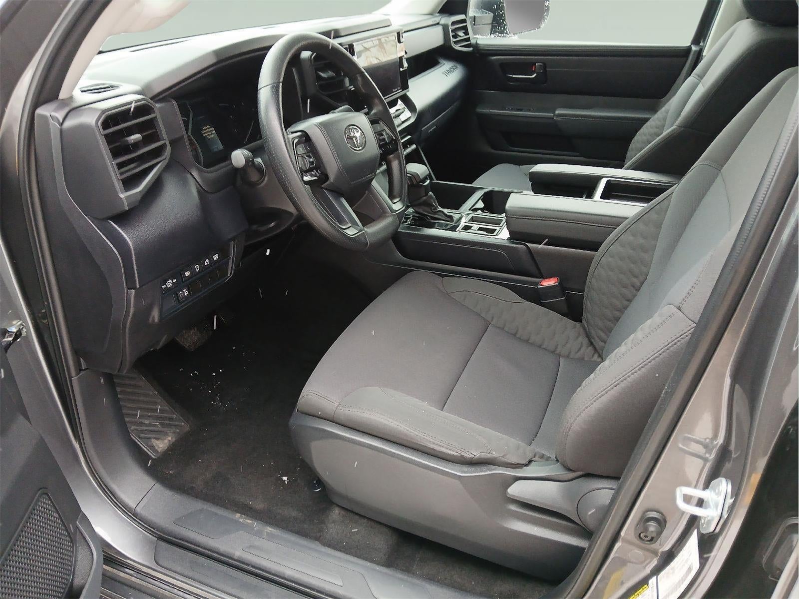 2024 Toyota TUNDRA 4X4 SR