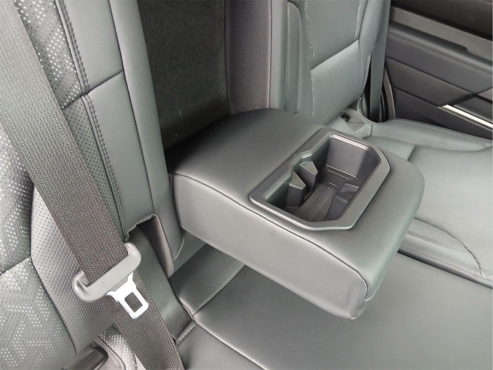 2025 Toyota SEQUOIA 4WD SR5