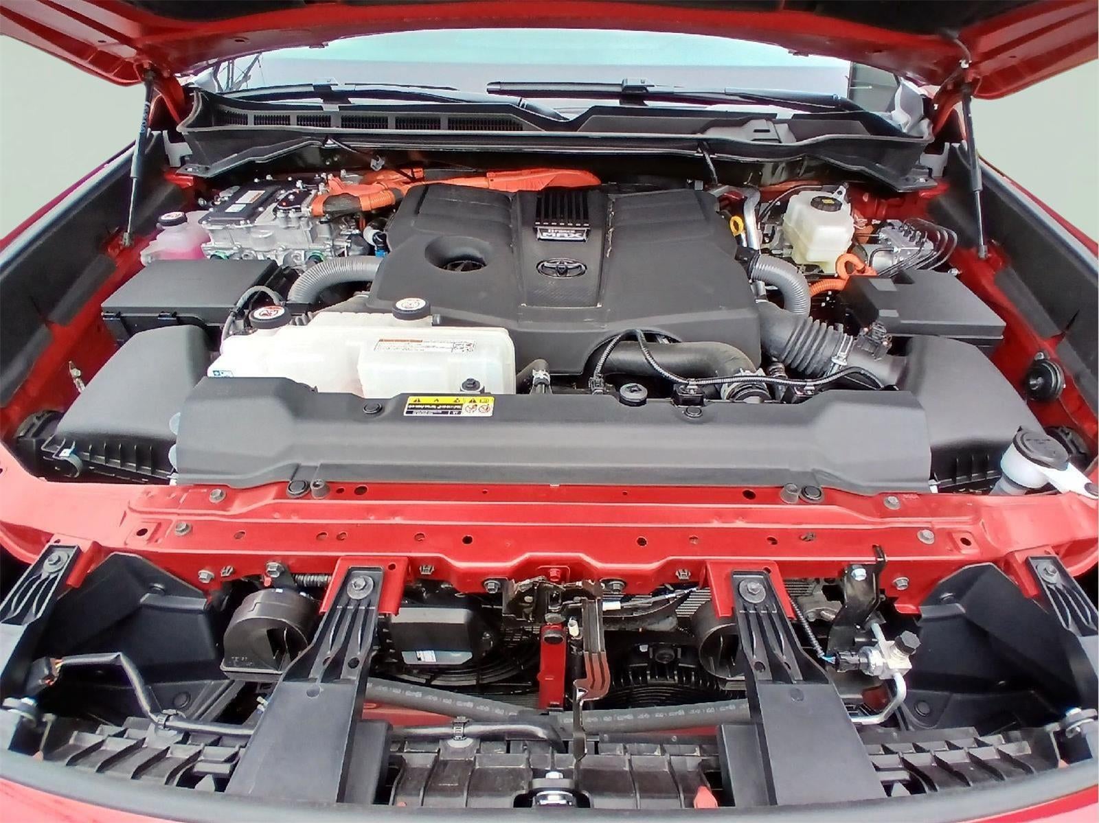 2025 Toyota SEQUOIA 4WD SR5