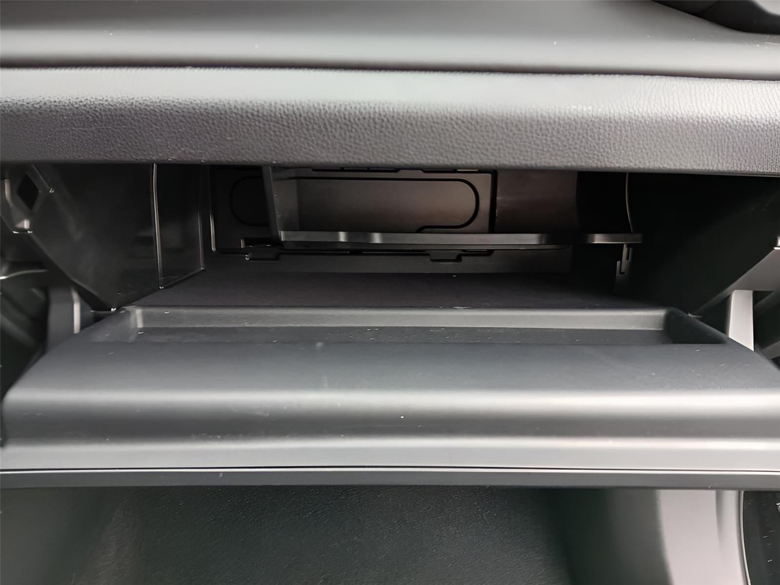 2025 Toyota CROWN SIGNIA XLE **FLEX BUY $550/Monthly**