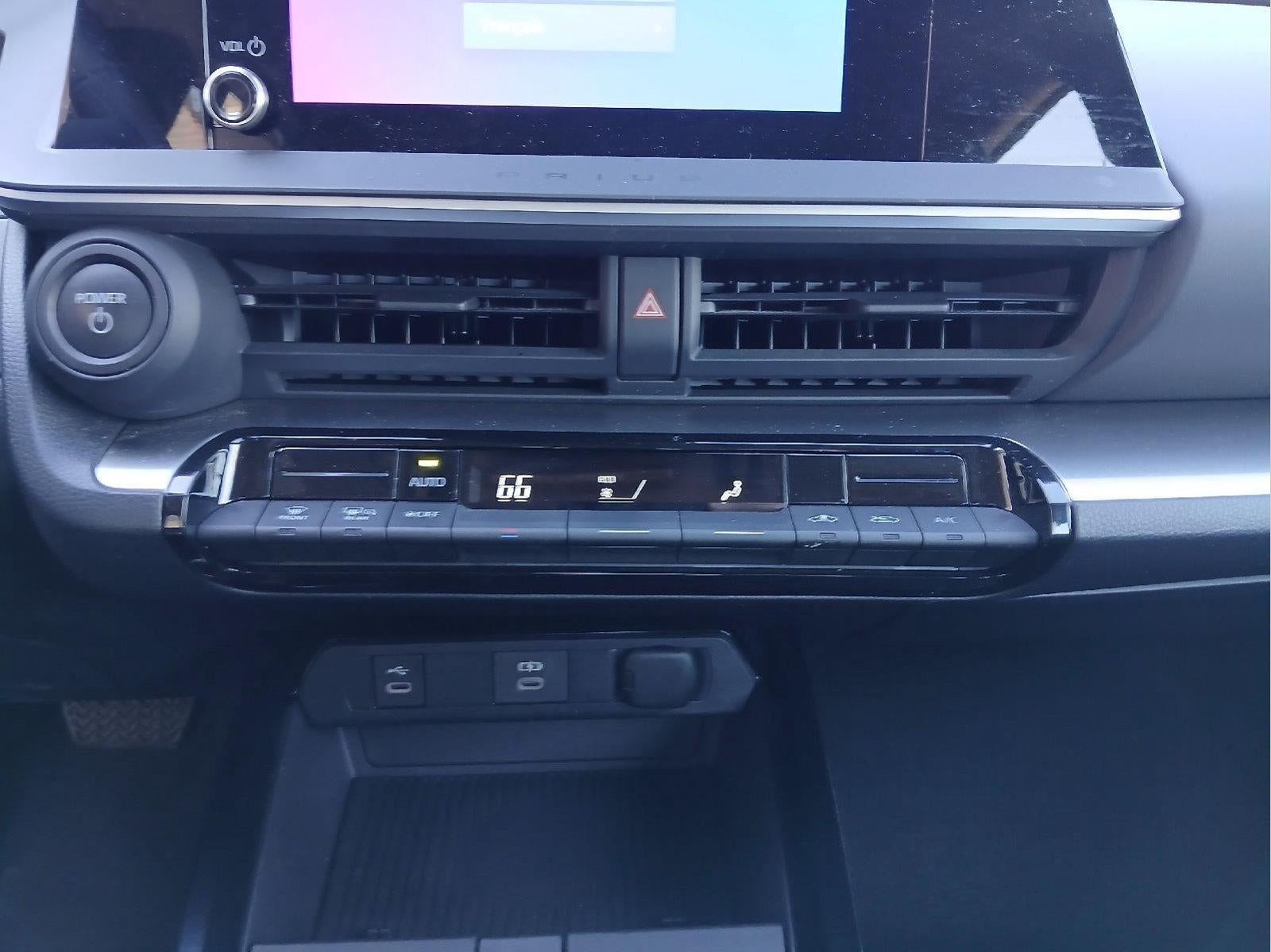 2023 Toyota Prius LE