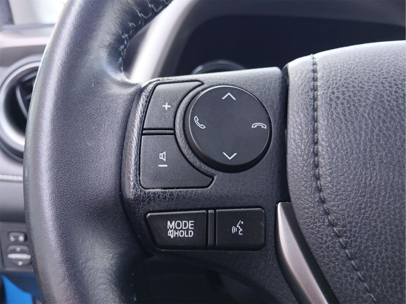 2016 Toyota RAV4 HYBRID SUV