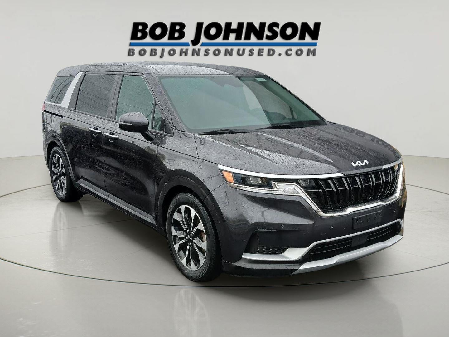 2023 Kia Carnival EX