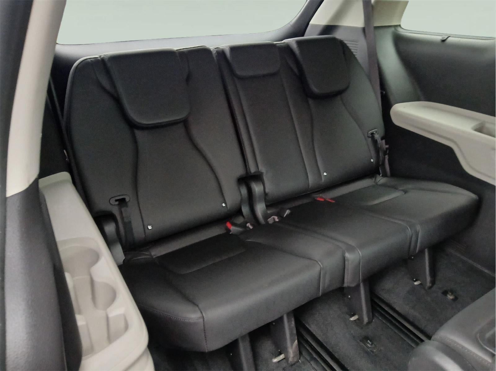 2023 Kia Carnival EX