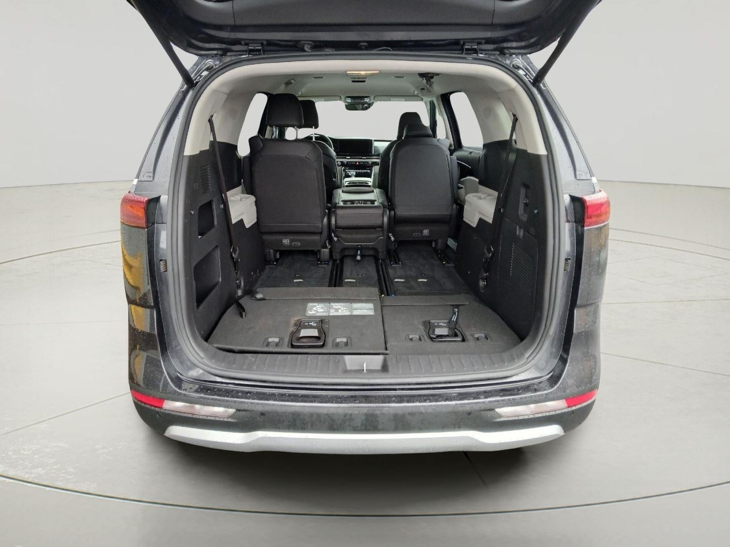 2023 Kia Carnival EX