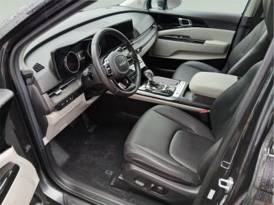 2023 Kia Carnival EX