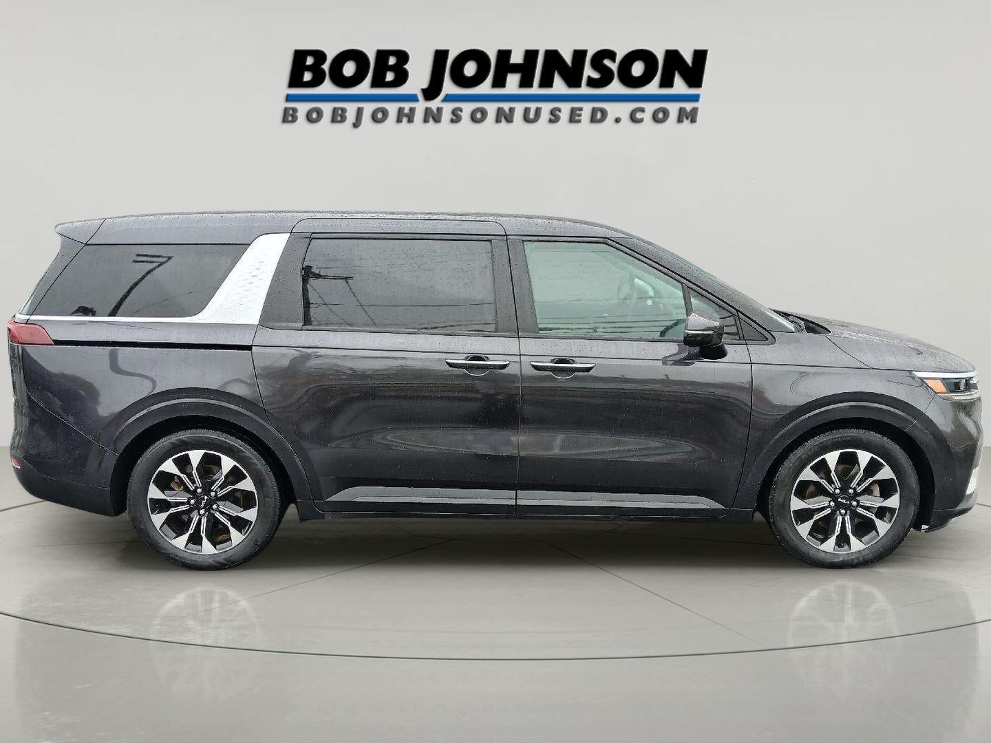 2023 Kia Carnival EX