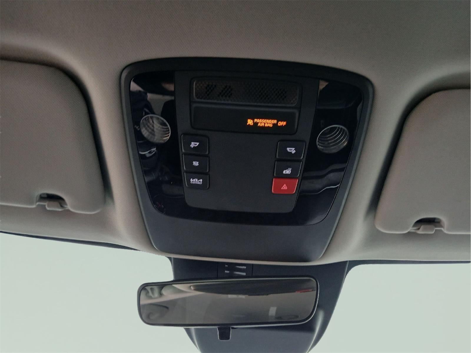 2023 Kia Carnival EX