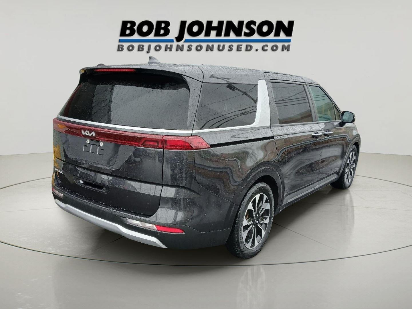 2023 Kia Carnival EX