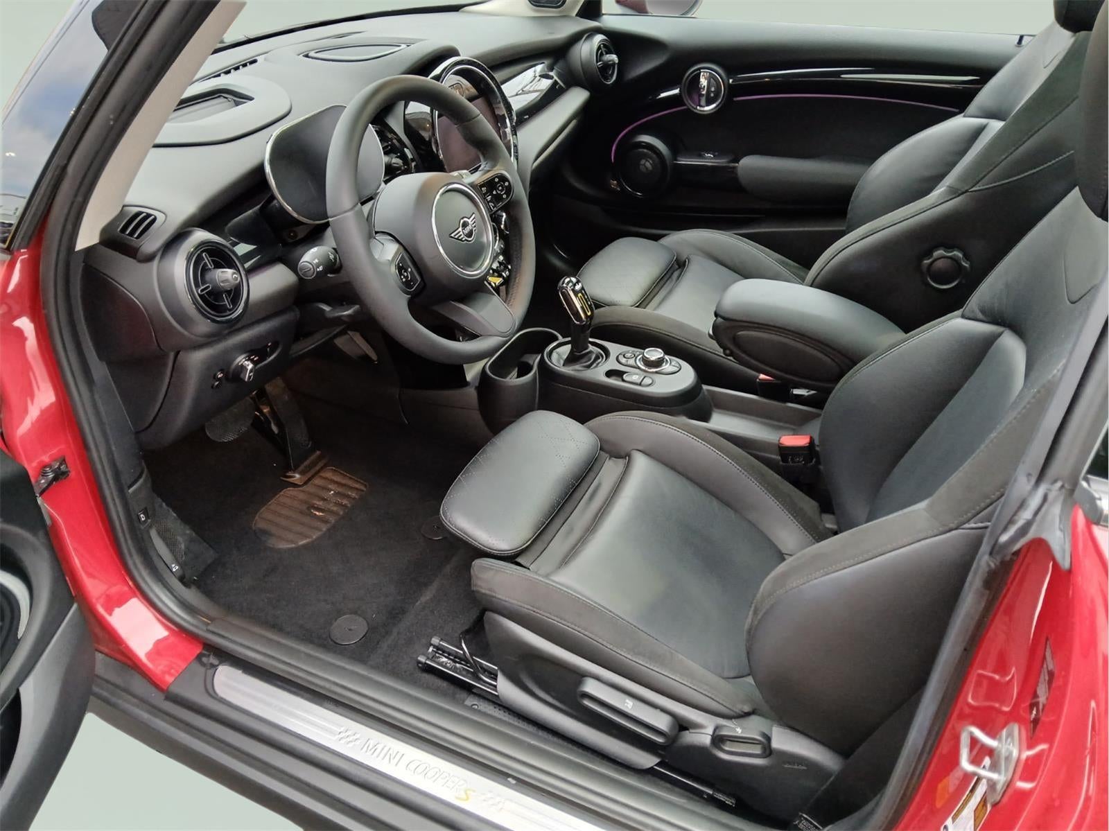 2022 MINI Hardtop Cooper SE