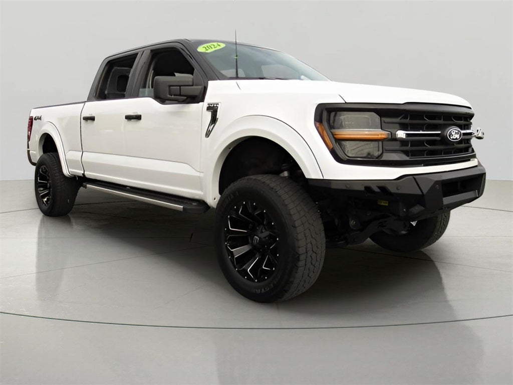 2024 Ford F-150 XLT Custom W/ 6" Lift