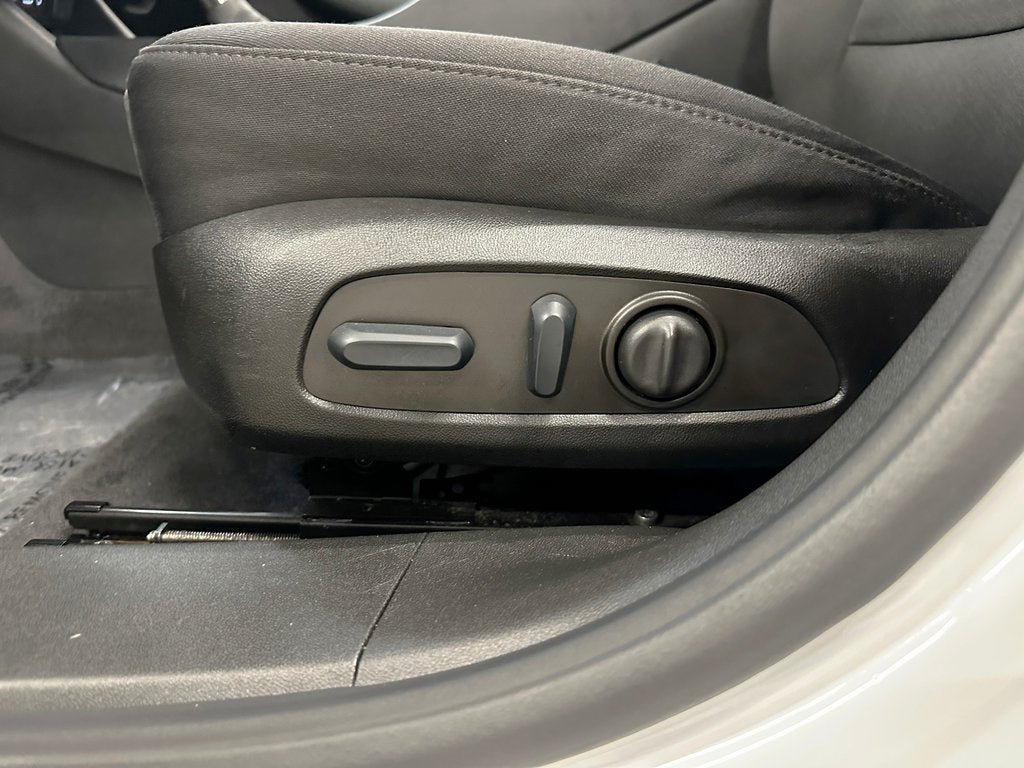 2022 Chevrolet Malibu LT CarBravo Certified