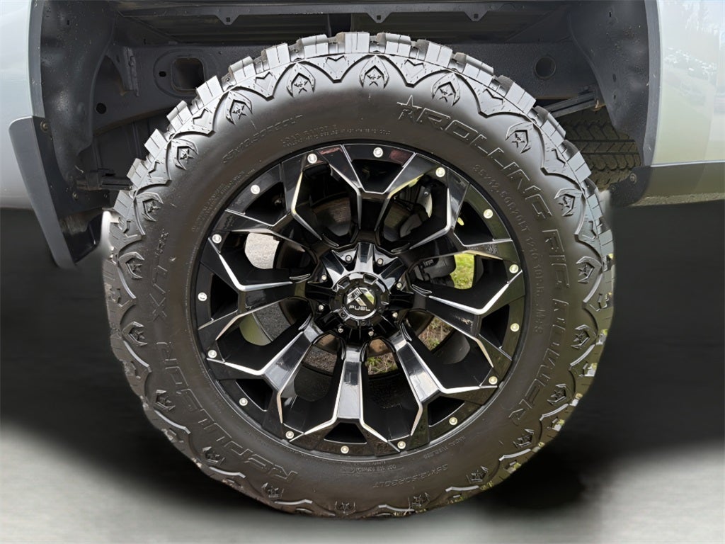 2025 Chevrolet Silverado 1500 LT w/ 6" Full Suspension Lift