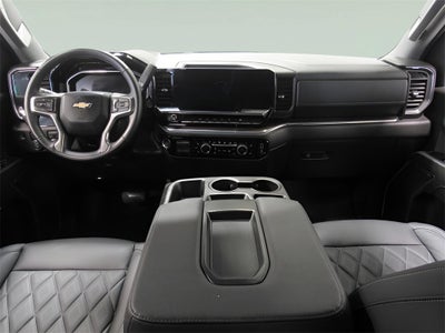 2025 Chevrolet Silverado 1500 LT w/ 6" Full Suspension Lift