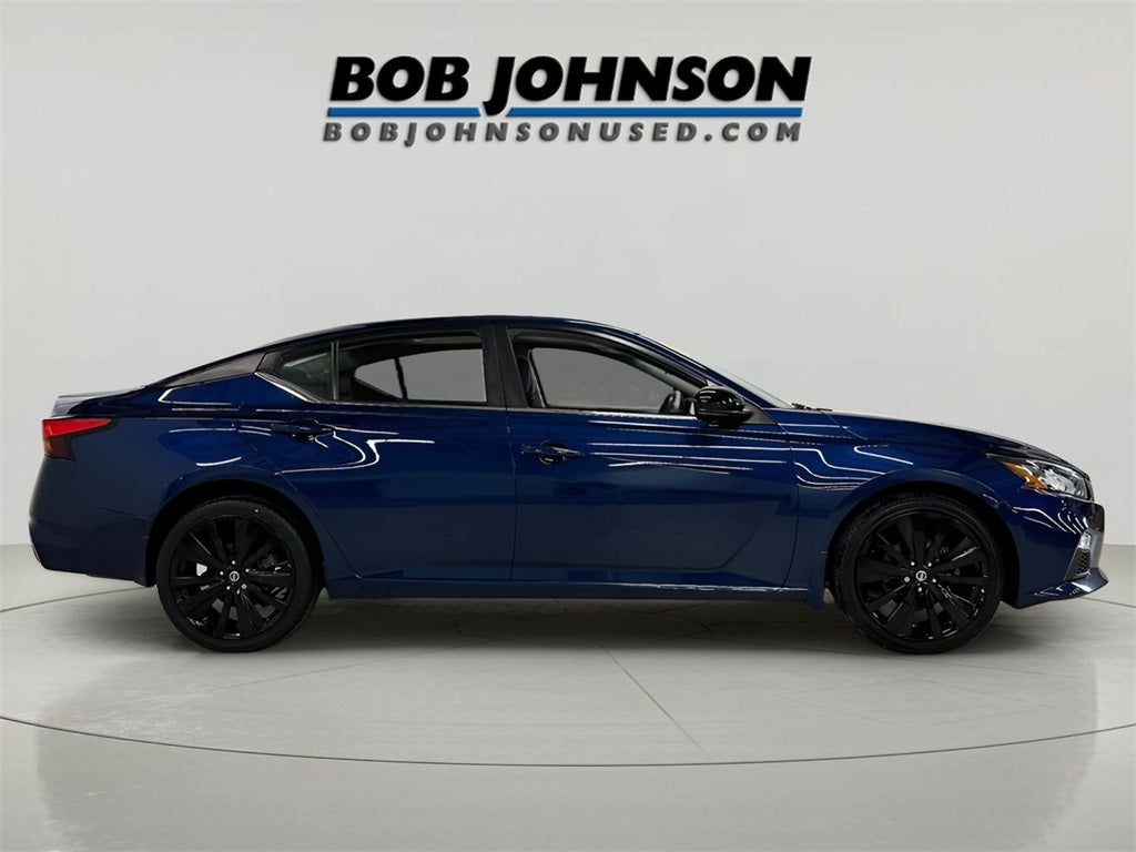 2020 Nissan Altima 2.5 SR CarBravo Certified