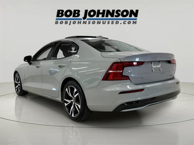 2025 Volvo S60 B5 Core CarBravo