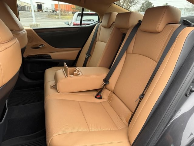 2023 Lexus ES ES 250