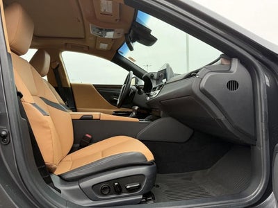 2023 Lexus ES ES 250