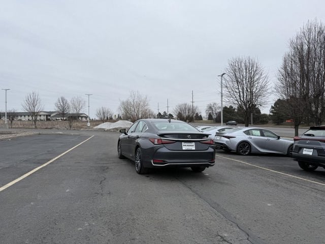 2023 Lexus ES ES 250