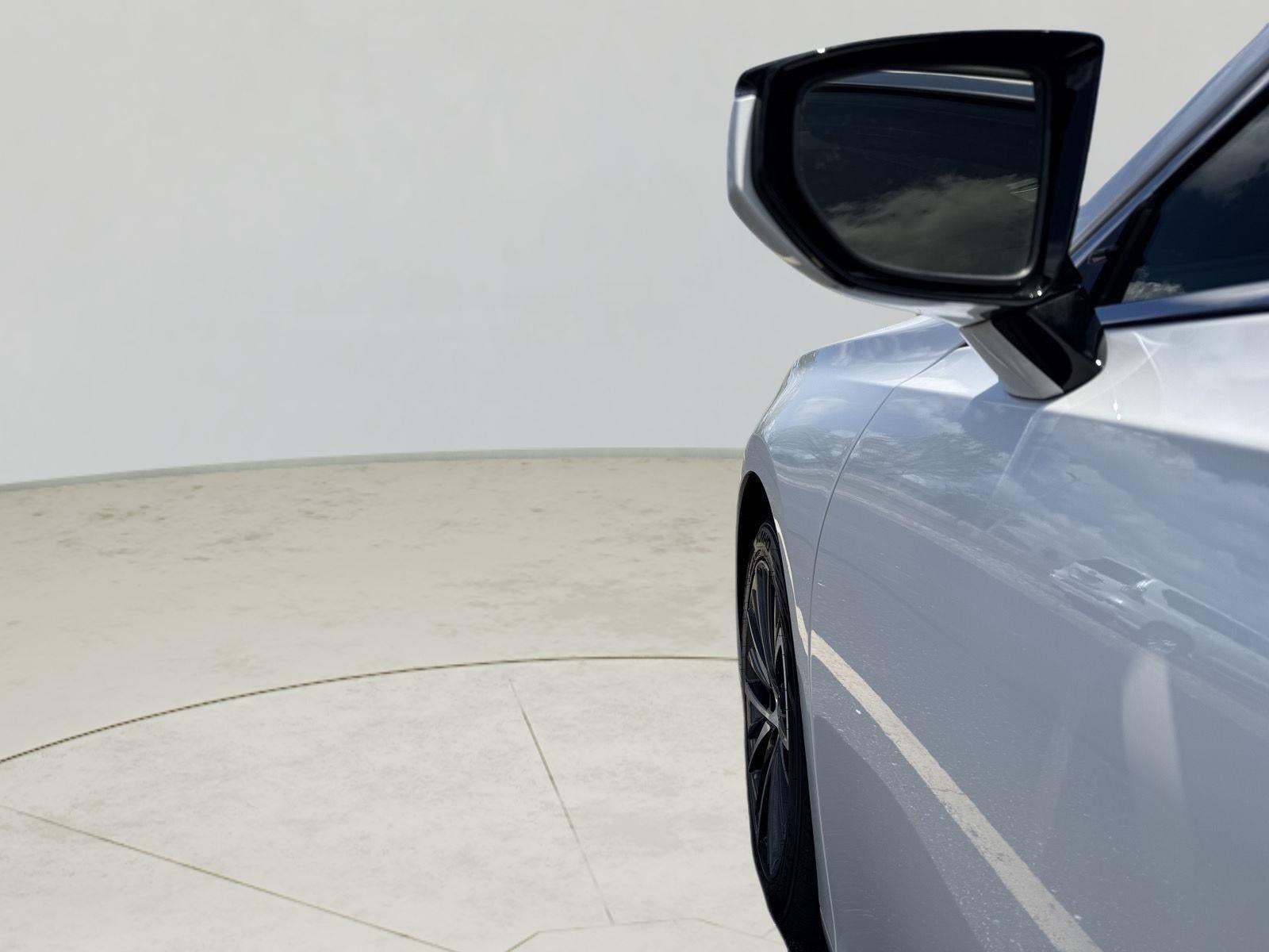 2024 Lexus ES 300h 