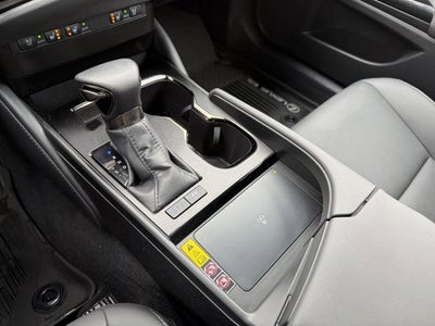 2024 Lexus ES 300h SEDAN