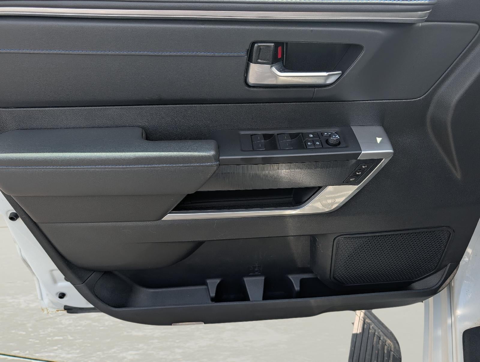 2024 Toyota Sequoia Platinum