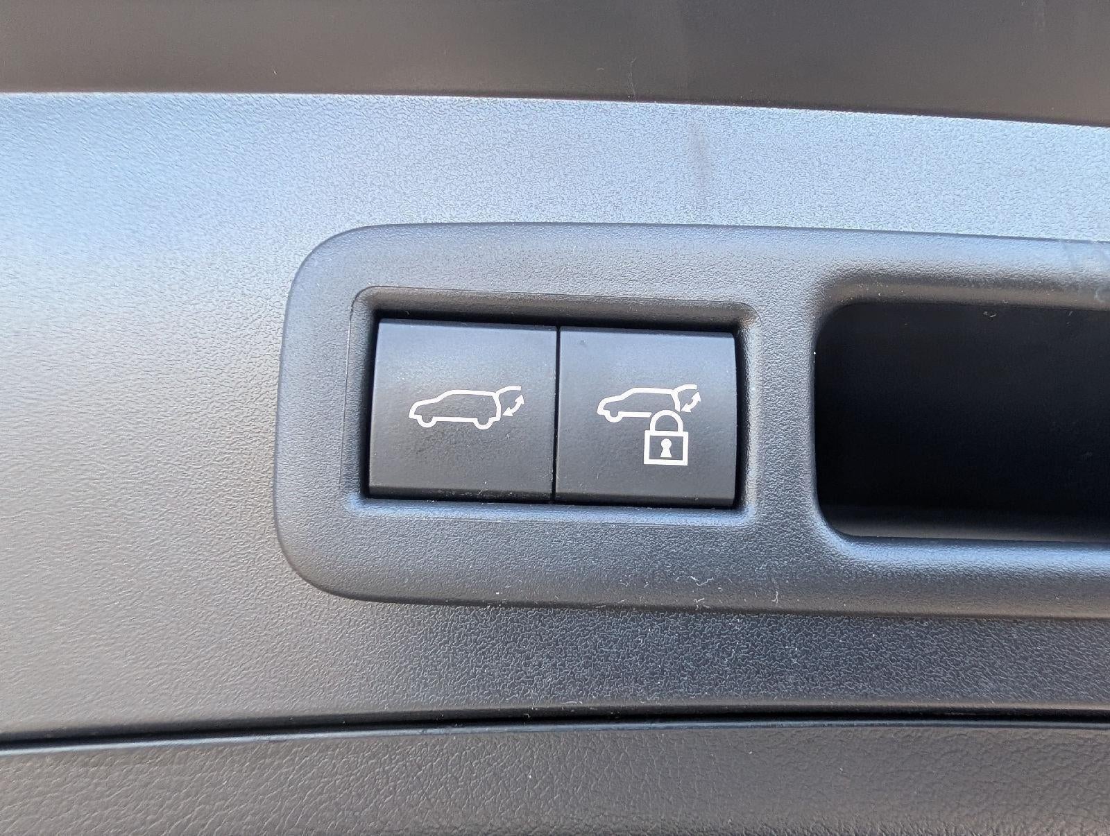 2023 Lexus UX 250h PREMIUM AWD