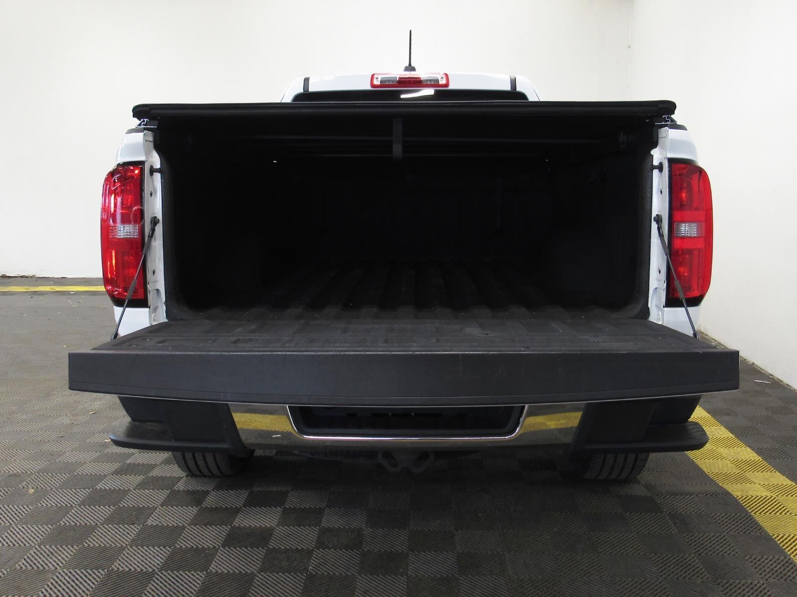 2022 Chevrolet Colorado WT