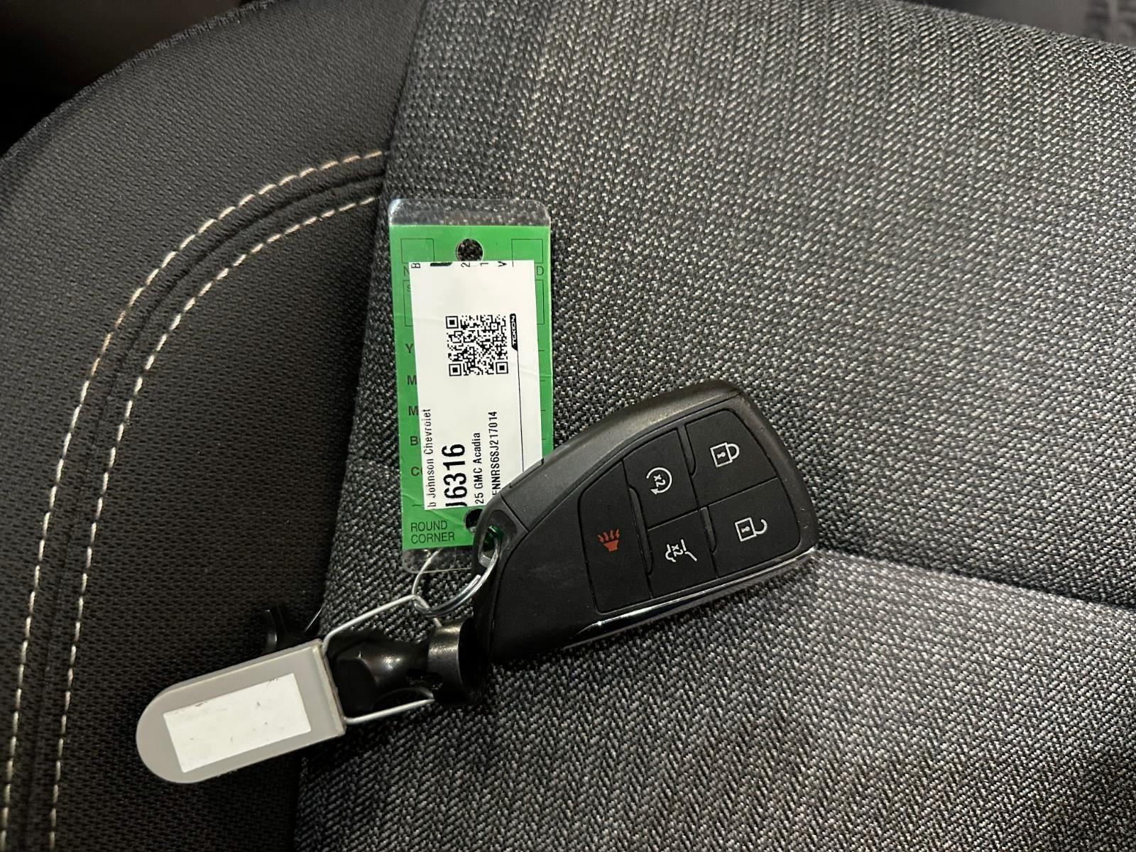 2025 GMC Acadia Elevation