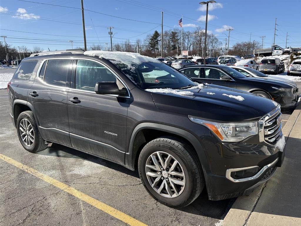 2017 GMC Acadia SLE