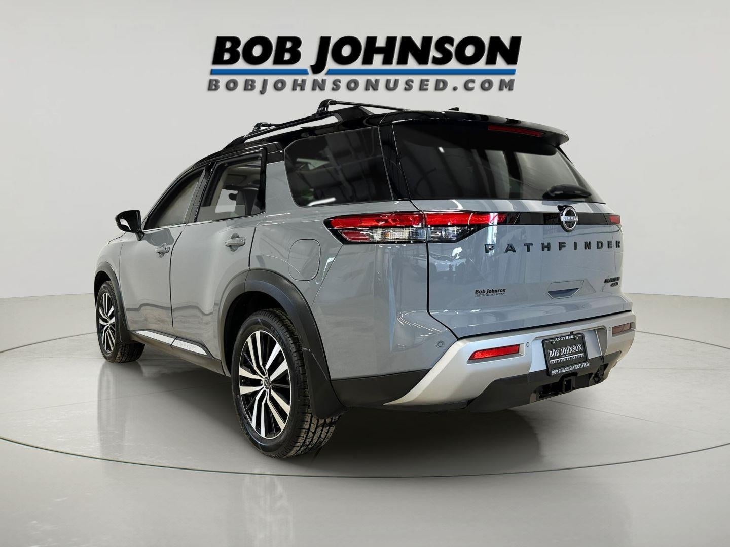 2023 Nissan Pathfinder Platinum 4WD